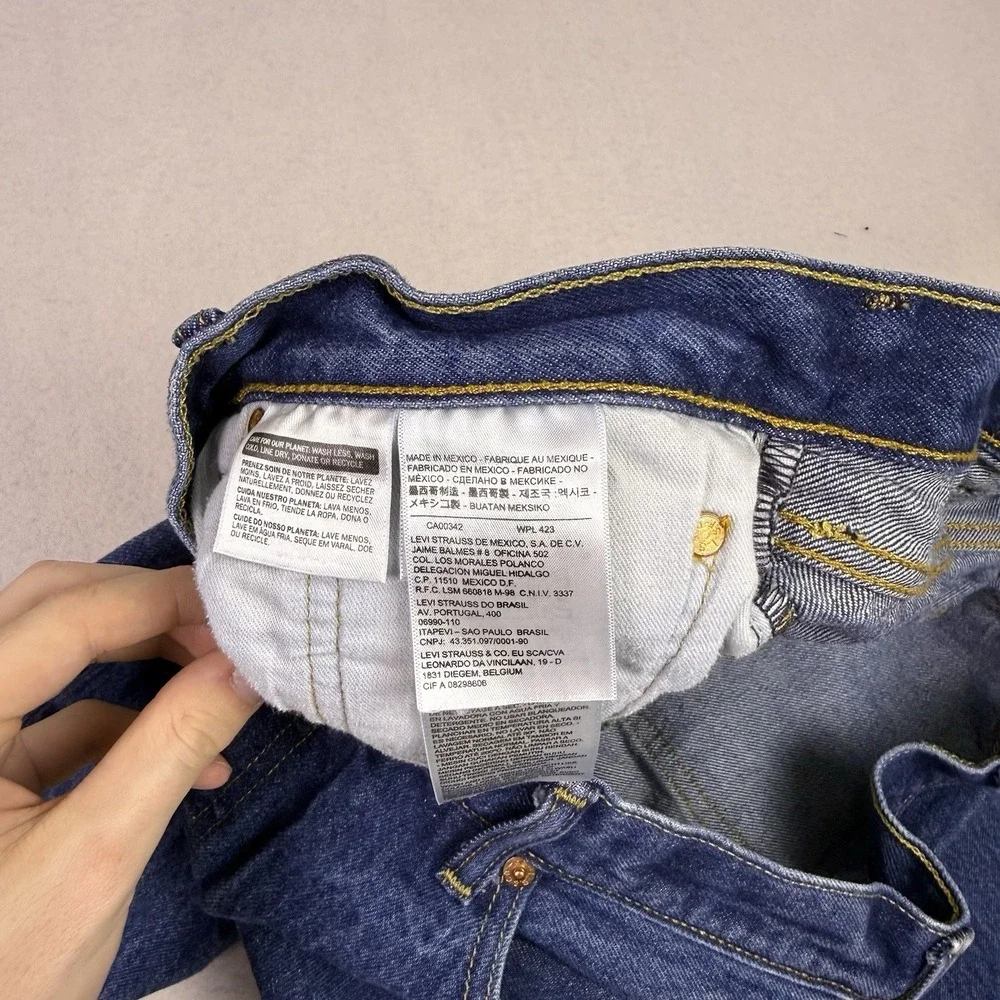 Levis product pair